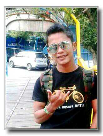 irfanhadi73's profile picture. 10 november 1988