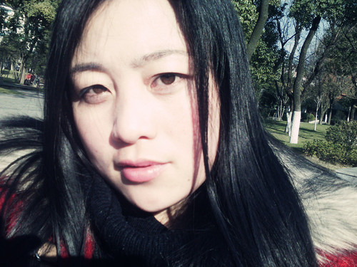 LegsEight's profile picture. wait for someone