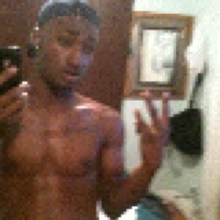 tlbs scooter getting money n livong life n iis all i do  loving life if u love ur follow me im_scooter bitch