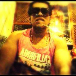 SIGUEME y TE SIGO :3