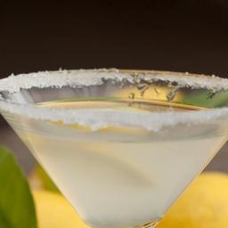 Experienced Servers, Bartenders, Event Helpers aiming for Great Customer Service