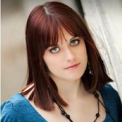 lauriedori's profile picture. A tagline walked into a Twitter profile & nobody cared what it said.