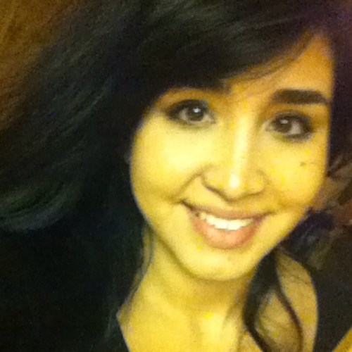 God.Family.musica.dinero cloudydays☁.amoR.cerveza heels.kissing.food.sleep [vive.rie.llora.agradece.lucha.goza.ama]