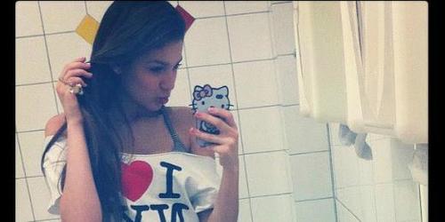 sou fã de um anjo @luansantana nao te qero por um dia , nem por um ano,te quero a vida inteira , te quero porqe te amo =.nao sou doce pra alguem gostar de mim..