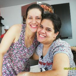 Somos irmãs.Amamos ao Senhor,a nossa igreja Fonte da Vida de Piracicaba,nossos pais, família e amigos e  nossos Lideres!! Quero a caDa dia ser Leal!!