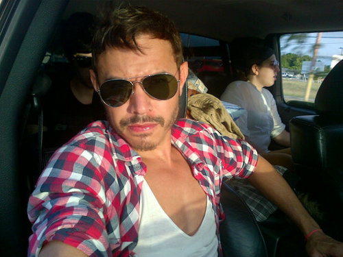 nazalizardi's profile picture. 