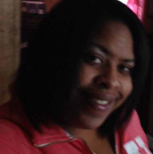 piinkbeauti76's profile picture. 