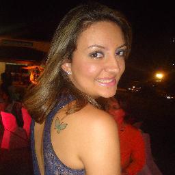 Teimosa,ansiosa,virginiana,fiel,amiga,impaciente,familia e gente boa!!!