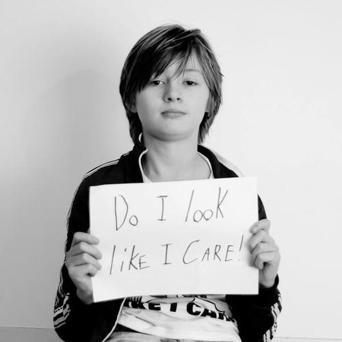 FlorianDrums's profile picture. Drummen, PoetracksTalent gewonnen, met Aron muziek maken in TheAron&FlorianBevelanderBandexperience, Striptekenaar van Harrly