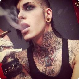 This is a Fan Made Acount based on Jayy Von Monroe from BO†DF // Δ