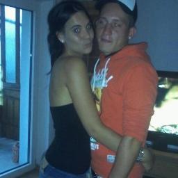 KimPipapo's profile picture. light the weed and take off so high i cannot see adolf