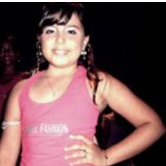 Amo escutar musica ee andar de skate *-*