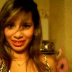 Sou incorrigivel,romantica,não digo o q sinto,não sinto o que digo. Sou enfim mau e perigosa e vcs inocentes e anjinhos!   K.M