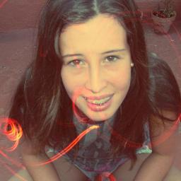 ChinnyChynChyn's profile picture. 14. Lectora. 'Wonderwall'. Muy alta, si. Soy un pez. A veces me pierdo entre recuerdos. Cuando toco el piano me olvido del mundo. 1D. Ed Sheeran. Lana. Riri.