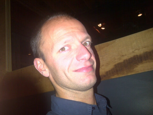 DVO1975's profile picture. 