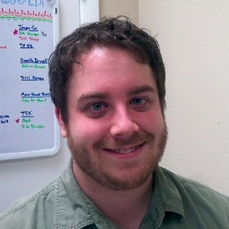 vashmyvindows's profile picture. I design things that people click on.