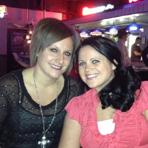 Sjune28's profile picture. 