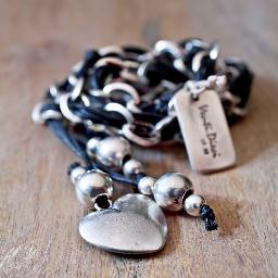 VentipuntoDieci's profile picture. 