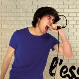 Chanteur / guitariste de 44 sam case