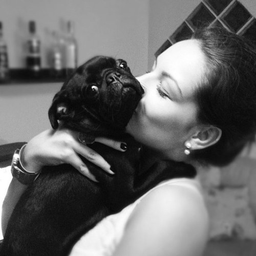 somos @lili_elias e @luu_freire fãs da curitibana mais linda do mundo @Kefera criado em: 24/06/2012