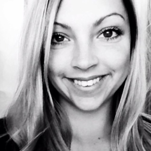 kellybrinks's profile picture. wanderlust * se feliz