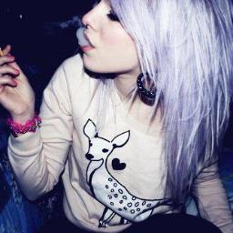 Amo balada alternativa, rock, electro e me divertir !