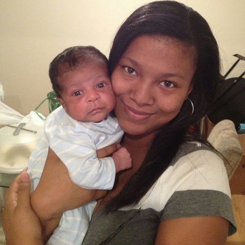 Living my life like its golden :-).... #TeamMarried #TeamNatural #TeamWeaveless #TeamPrettyWoman #TeamFVSU #TeamProudMommy