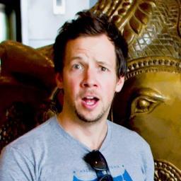 Curtam minha página do simple plan no Facebook! http://t.co/5yepbfQS
