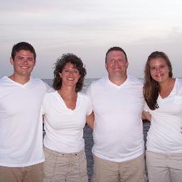 Christ-Lover, Husband, Father, and Growing Leader. Engaged in a Life of Getting After It! #DisciplineEqualsFreedom