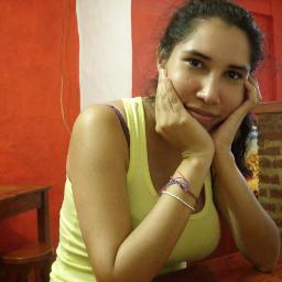 AlejandraRayoS's profile picture. Comunicadora Social.