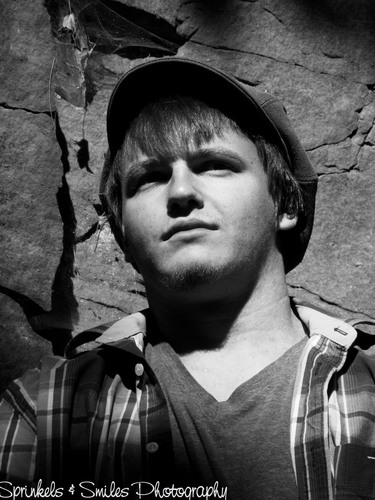 jokersketch54's profile picture. I am a retro throwback and can't stand war and fighting. I love Art and I am constantly drawing. if you want to know more follow me im sure you will learn.