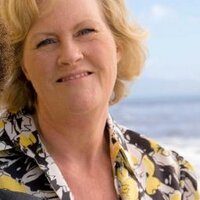 Kathleen Moore (@profkathiemoore) 's Twitter Profile