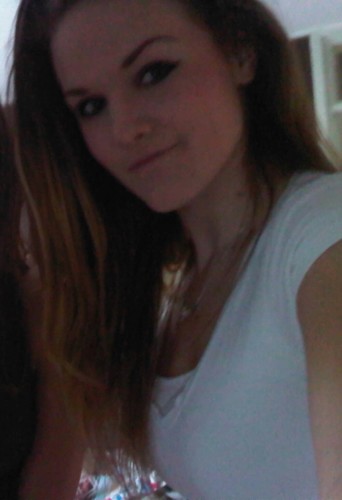 anoukjhgfd's profile picture. 