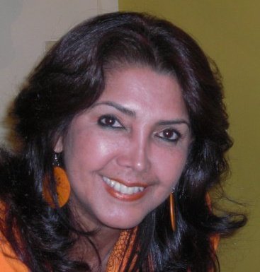 estherdeanaya's profile picture. 