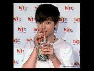 Always to share greysfact,pict,quiz.GREYSON IS OUR HERO♥☺