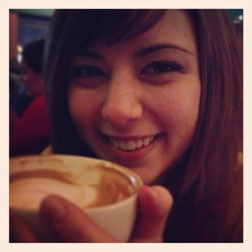 AlisonAnne2's profile picture. 