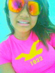 Meeniina Meeiga , Liinda akela qee Luta Pelo amoor Uma Meeniina 
ultra Meega APAIXOnadaa =) *-*