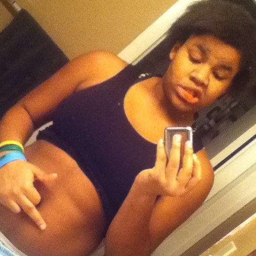 ciaratroop69's profile picture. #teambiesexul #teamfreak #teamliteskined #teamballen (luv me hate me I really dnt care).