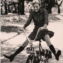 CrisManotas's profile picture. ¿Y cómo va tu vida?, ¿ya te aman, o ya te amas?