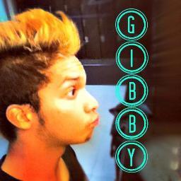 DeeJay y editor de Musica para coreografias . Instructor de ZUMBA @backstagepty