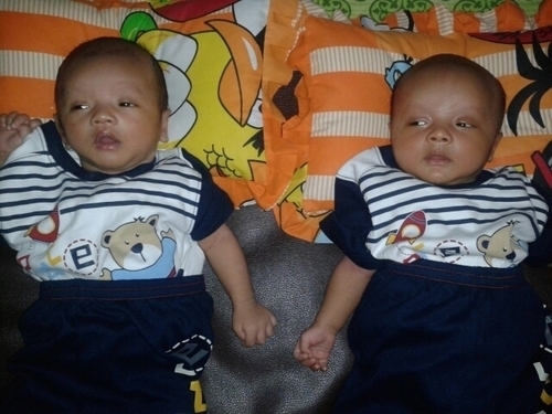 aFather from twin childs