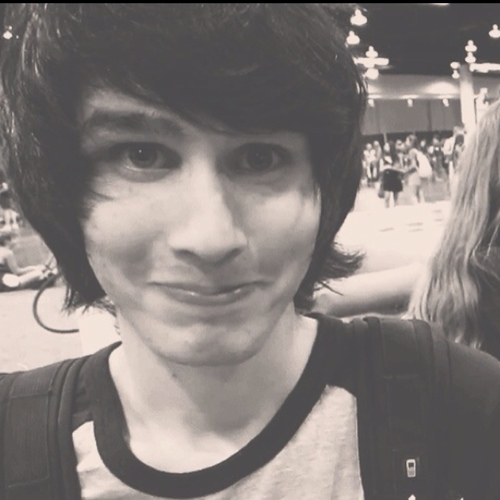 n0velli's profile picture. Oh hello there so my name is Christian. 
[RP/FL] 
December 31.