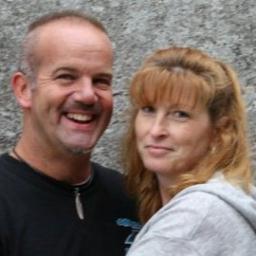 AmyHTeague's profile picture. Country Girl who married a City Boy. Working mom, who gets her therapy with DIY Projects and survives work life by working out.