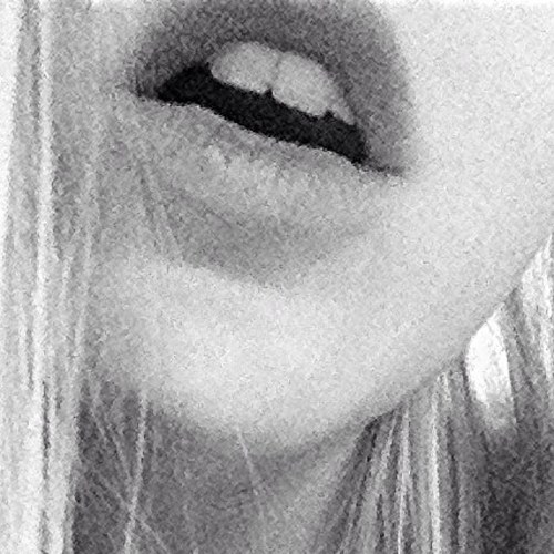 Blondes are more kissable. Blondes do it better. Avi is me. #teamblonde