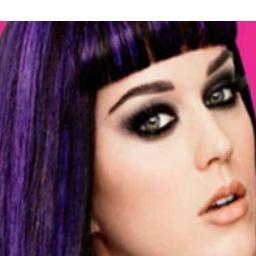 (katy perry) sigueme y los seguire! @katy perry**Rihanna**kim kardashian** Demi Lovato**nicki minaj! Quieres saber mas de mii ya sabes sigueme!!!!