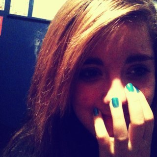 Im Kat. I like Goldfish and Apple Juice. ^-^