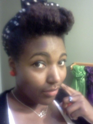 Hola! ALL natural and LOVING it! President and founder of C.U.R.L.S.Enjoying the college life #USCA16 #Taurus :)