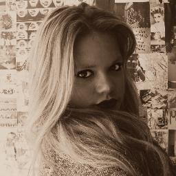 GabiBlaze's profile picture. Music is my life and photography is my best friend, you should follow me !