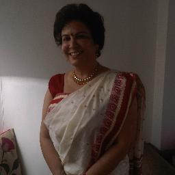 Dr. Shalini Mehta is a well known astrologer and vaastu consultant .With over 22 years of experience in the field.