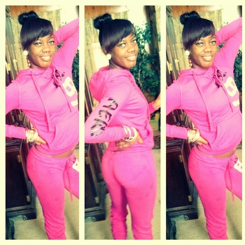 Jakai | sophomore | bad af | follow my bestfriend @x_excusemylingo :) | we follow back ^__^ !